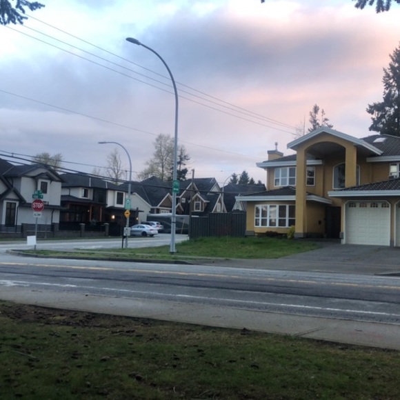 Meet your Posher, Dan - Picture 1 of 1